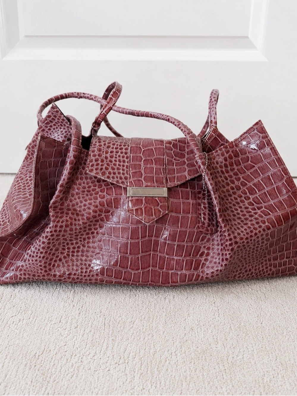 Croc-Embossed Oversized Tote Shoulder Bag